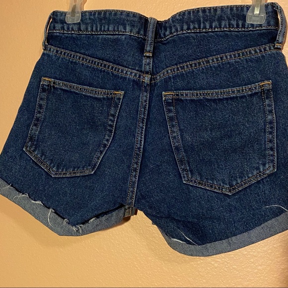 H&M Denim Shorts - Picture 4 of 6